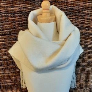Alpaca Camargo Fringe Scarf Made in Peru Unisex White
